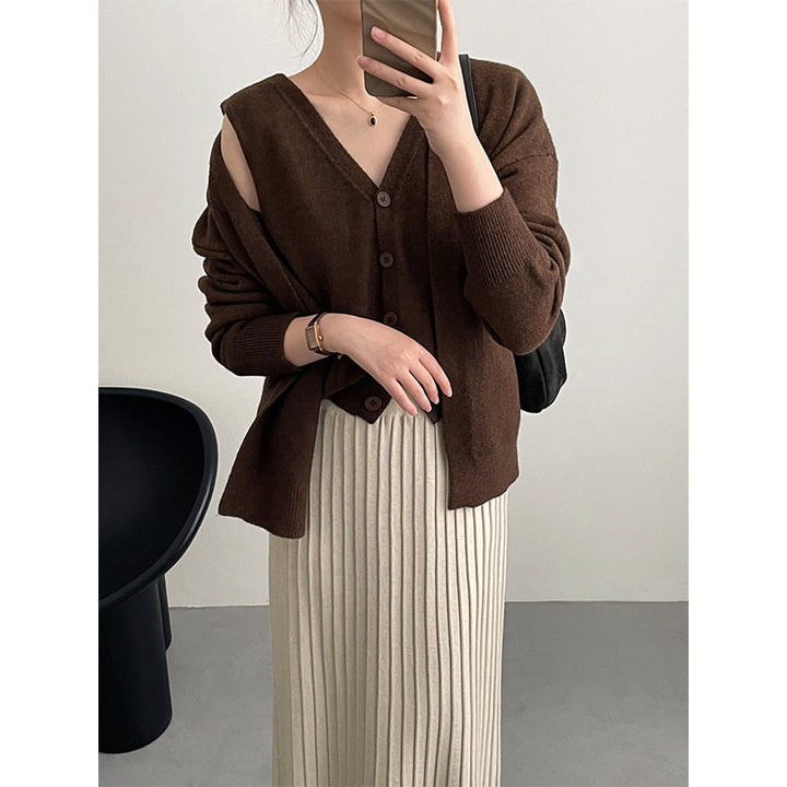 Kvindernes fashionable cardigan med V-hals og knaplukning Stilla