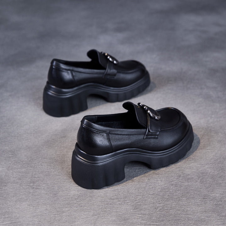 Dame Chunky Platform Slipper med dekorativt spænde detaljer Stilla