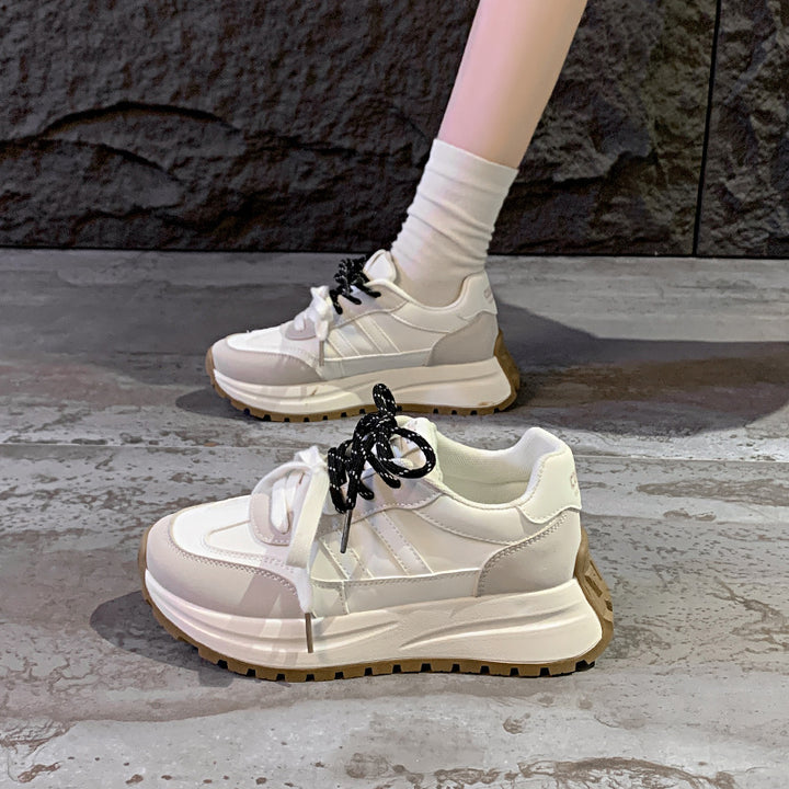 Dame platform sneakers med moderne design og sporty dæmpningsteknologi Stilla
