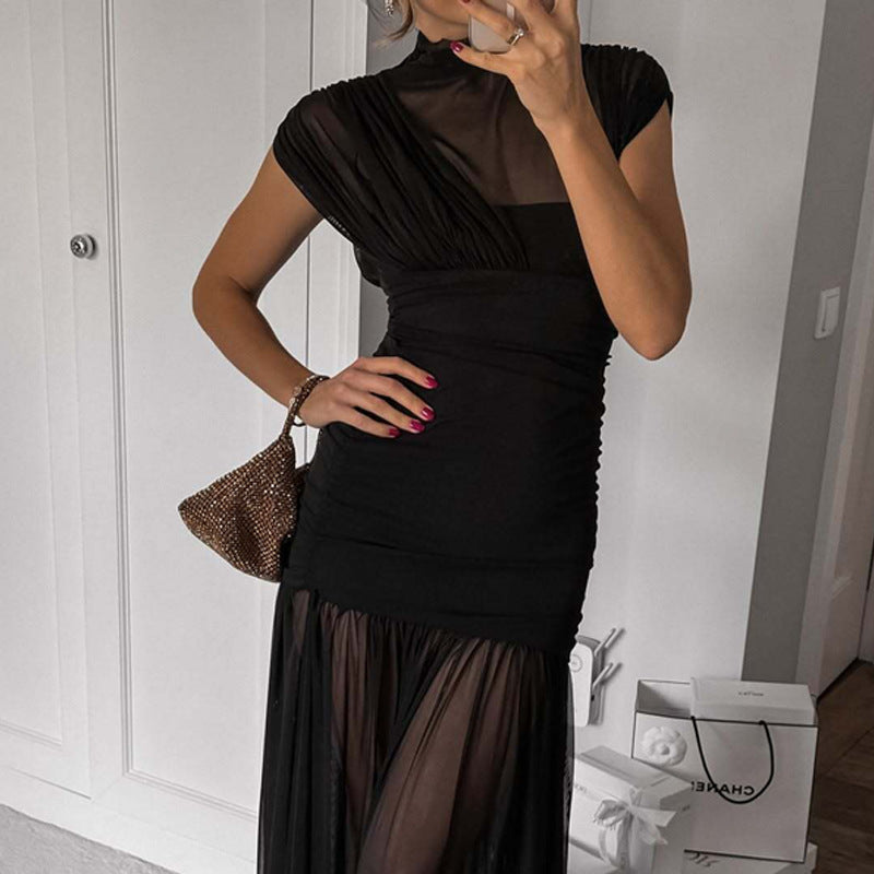 Dame Maxi-kjole med gennemsigtige puffede ærmer og elegant rynkeeffekt Skovae