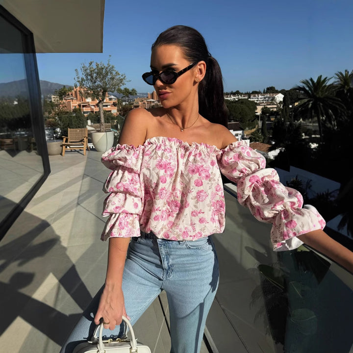 Dame Off-Shoulder Bluse med voluminøse ærmer og blomstret mønster Stilla