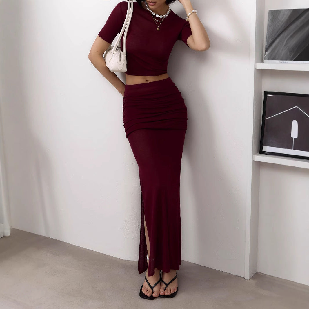 Dame sæt bestående af cropped top og høj split nederdel med flæsedetaljer Stilla