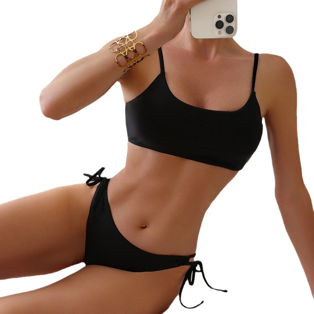 Dame bikini sæt med justerbare stropper og høj udskæring Stilla