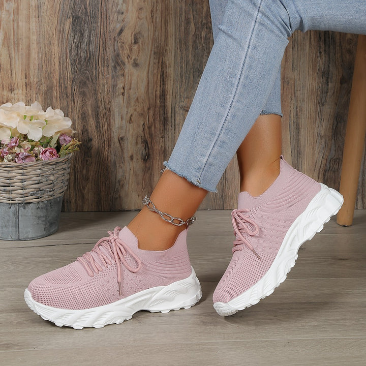 Dame sporty løbesneakers med åndbart overmateriale og fleksibel sål Stilla