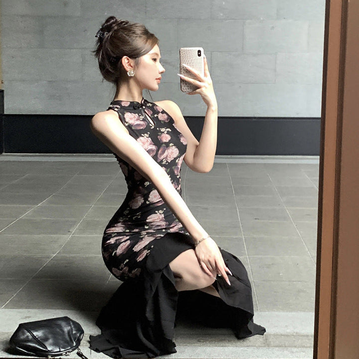 Stilla | Cheongsam-kjole Fitted Halterneck Fishtail Kjole