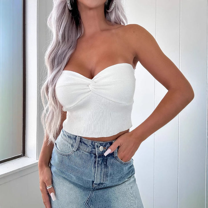 Kvindernes denim nederdel i moderne høj-lav stil med frynse-detaljer Stilla