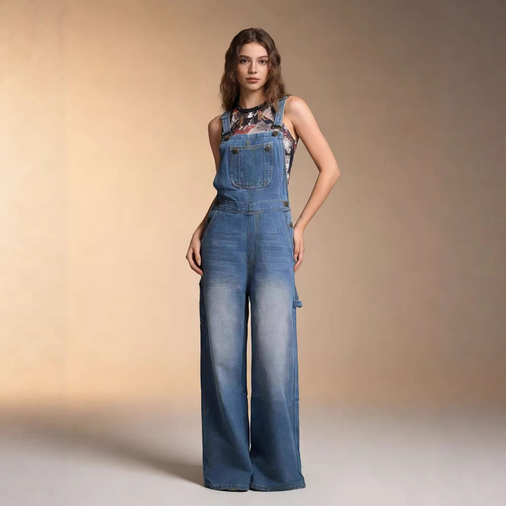Dame overalls i en afslappet oversized pasform med funktionelle sidelommer Skovae