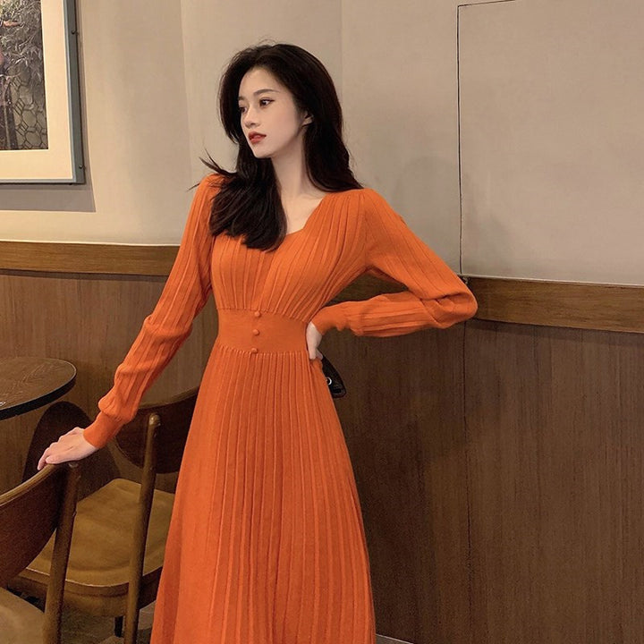 Femme Elegante Ribstrik Maxi Kjole med Knapdetaljer Stilla