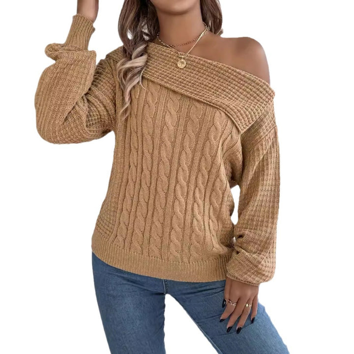 Dame Asymmetrisk Strikpullover med Fletmønster og bredtskårne Ærmer Stilla