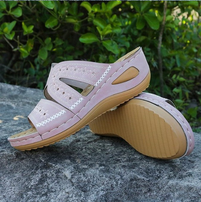 Dame Komfort-sandaler med luftig perforering og ergonomisk sål Stilla