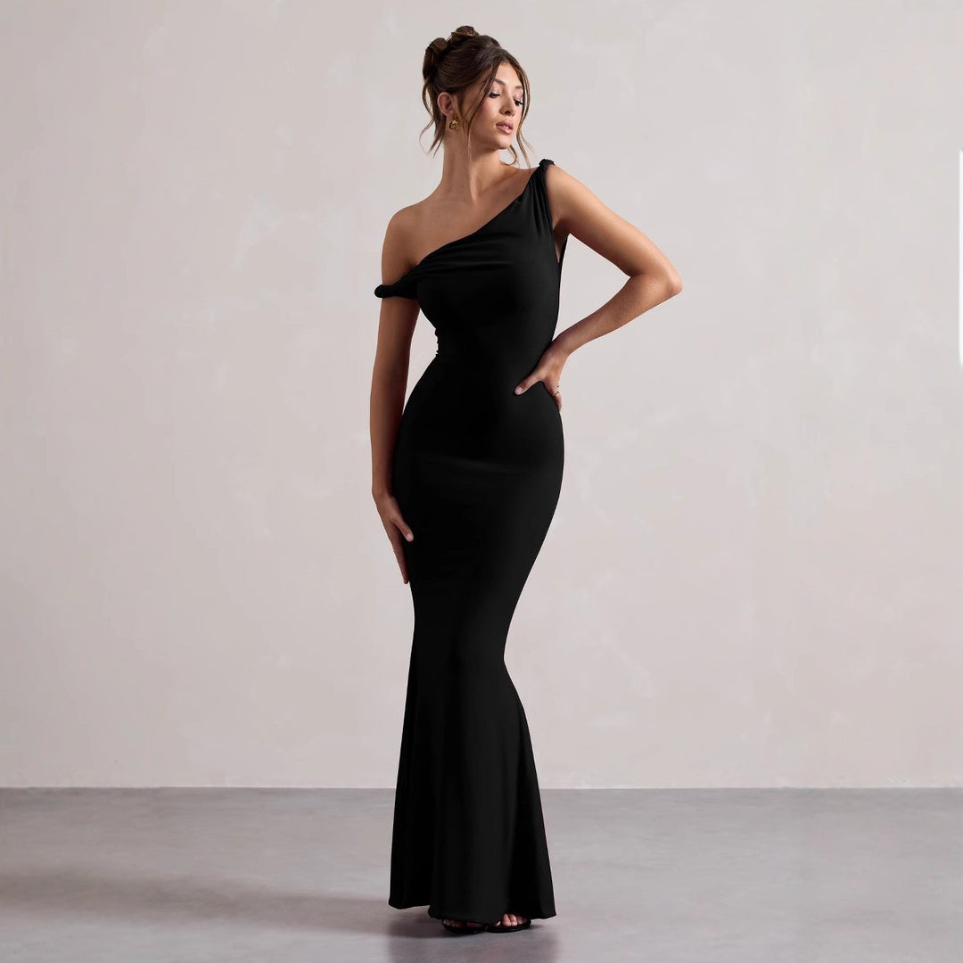 Elegant dame-en-skulder-maksikjole Stilla