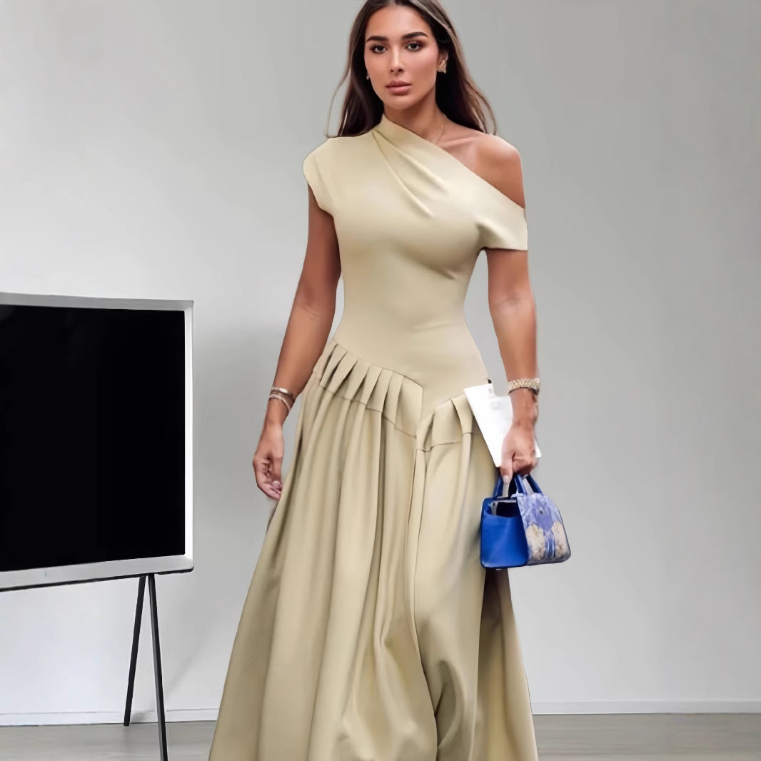Dame Elegant Off-Shoulder Maxikjole med figursyet overdel og flydende skørt Stilla
