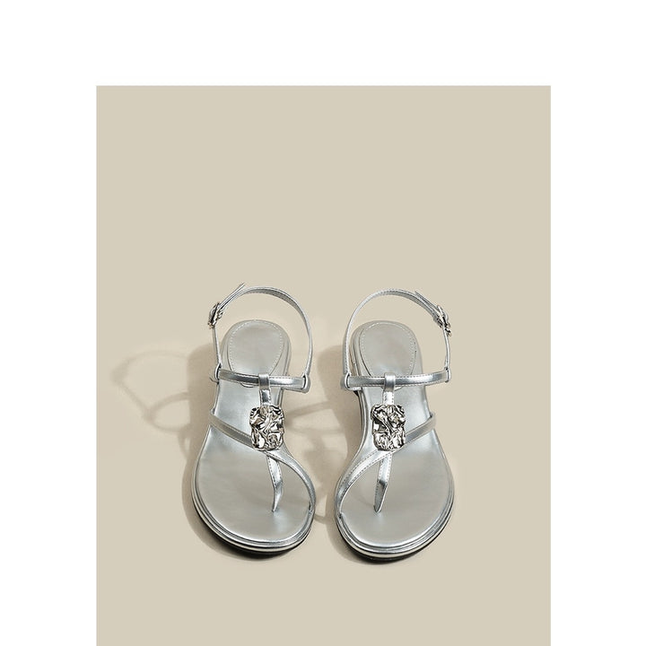 Dame Elegante Sandaler med justerbar rem og smykkeelement Stilla
