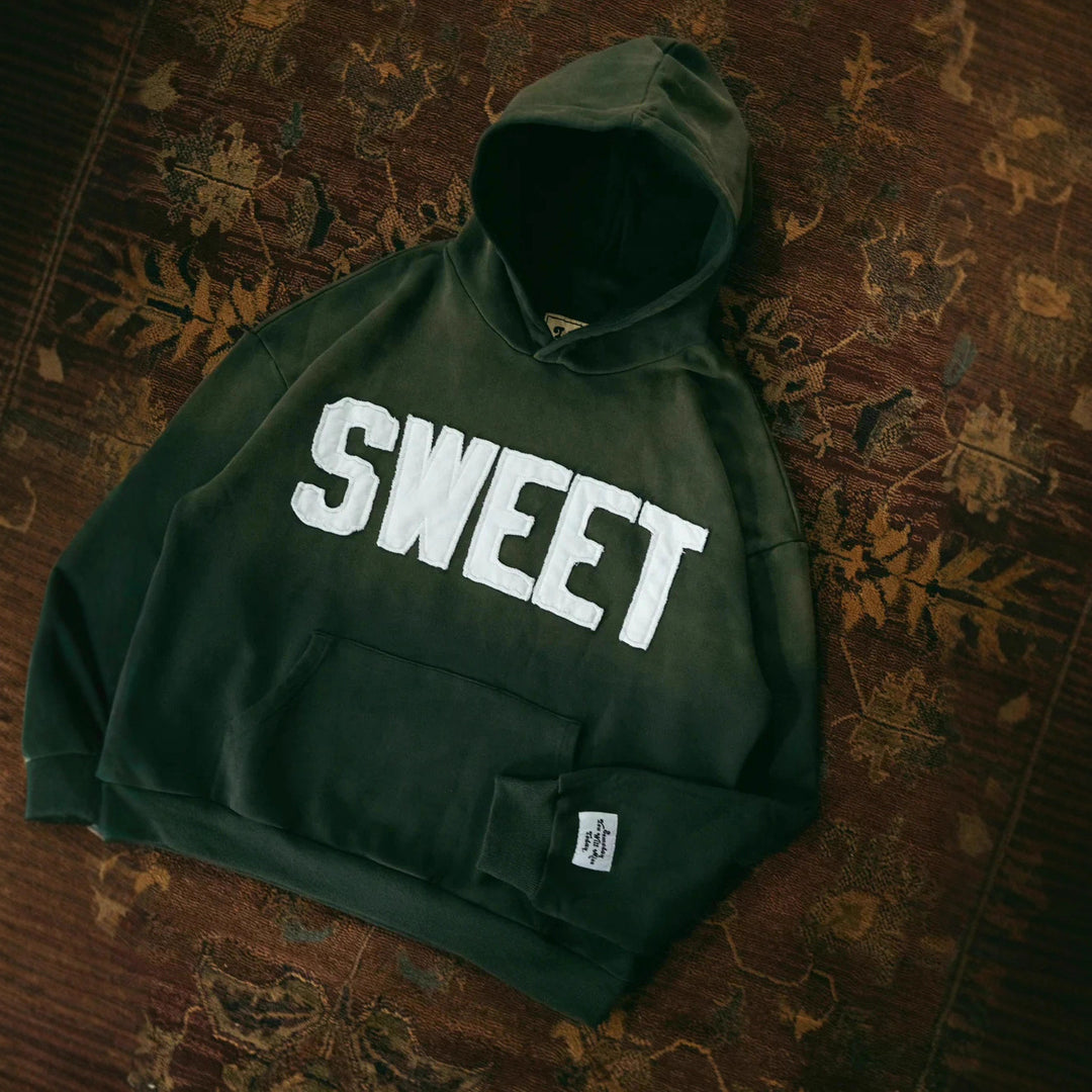 Kvinders hoodie med kreativ tekst og blød inderside Stilla
