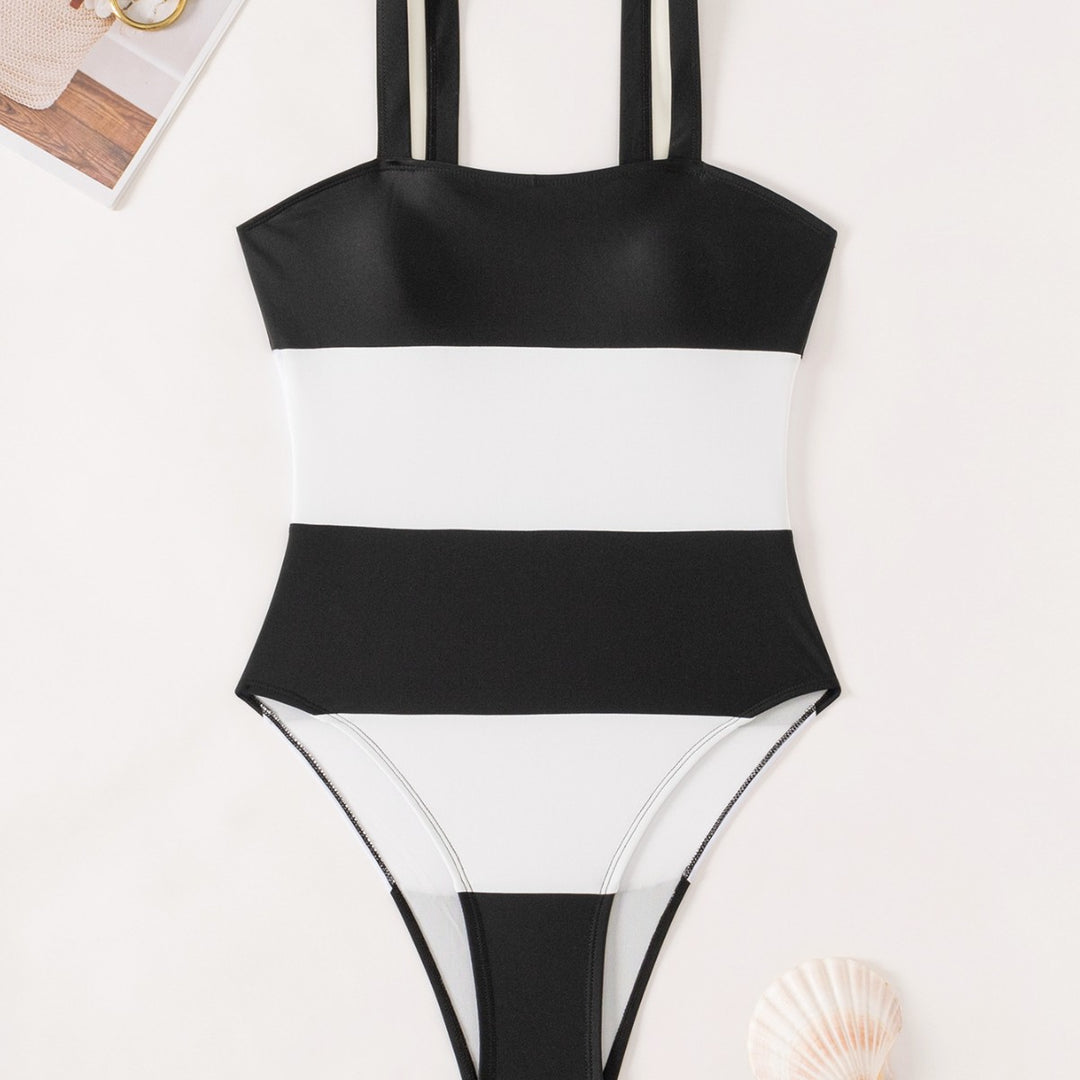 Dame one-piece svømmebadedragt med moderne blokstribet look Skovae