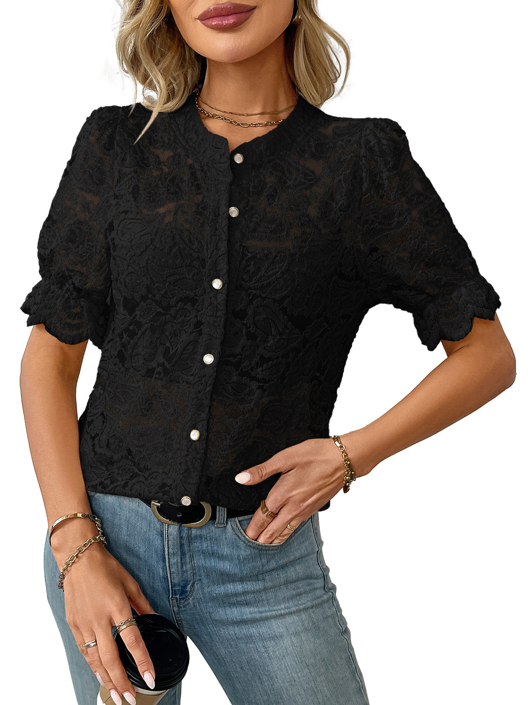 Dame elegant spidsbluse med knapliste og krøllede ærmer Stilla