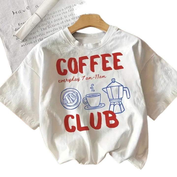Dame T-shirt med kreativt Coffee Club design Stilla