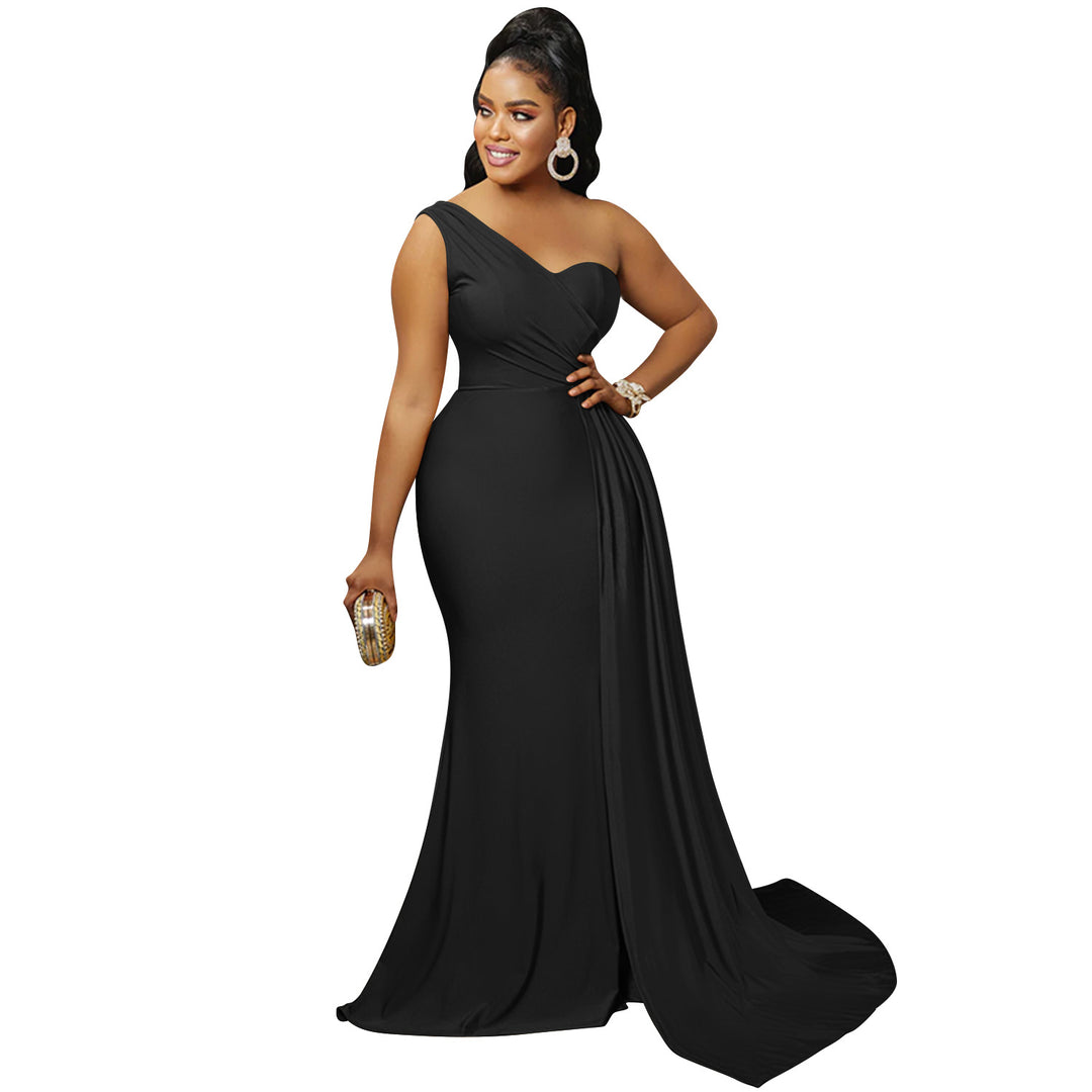 Dame Elegant One-Shoulder Maxikjole med draperede detaljer og flydende nederdel Stilla