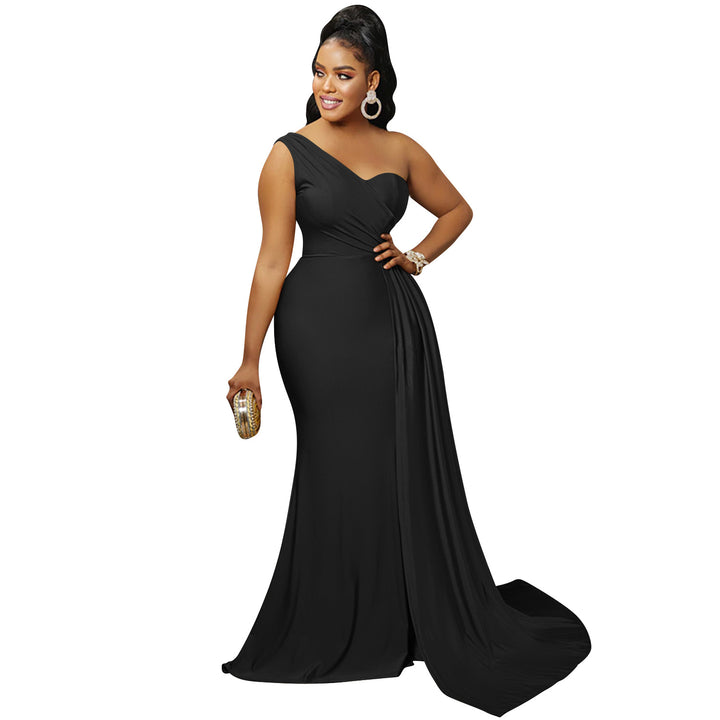 Dame Elegant One-Shoulder Maxikjole med draperede detaljer og flydende nederdel Stilla