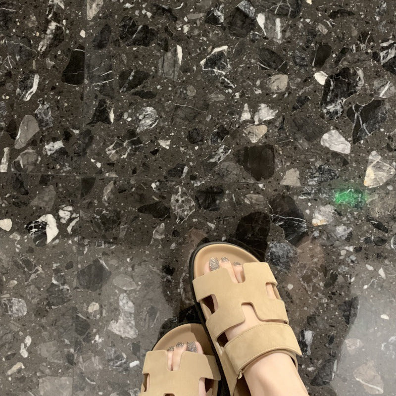 Kvinder Slide Sandaler med stilfuldt udskæringsdesign Stilla