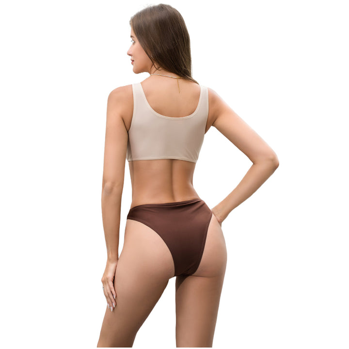 Dame Én-delt Badedragt med moderigtigt Cut-Out og Ringdetalje Stilla