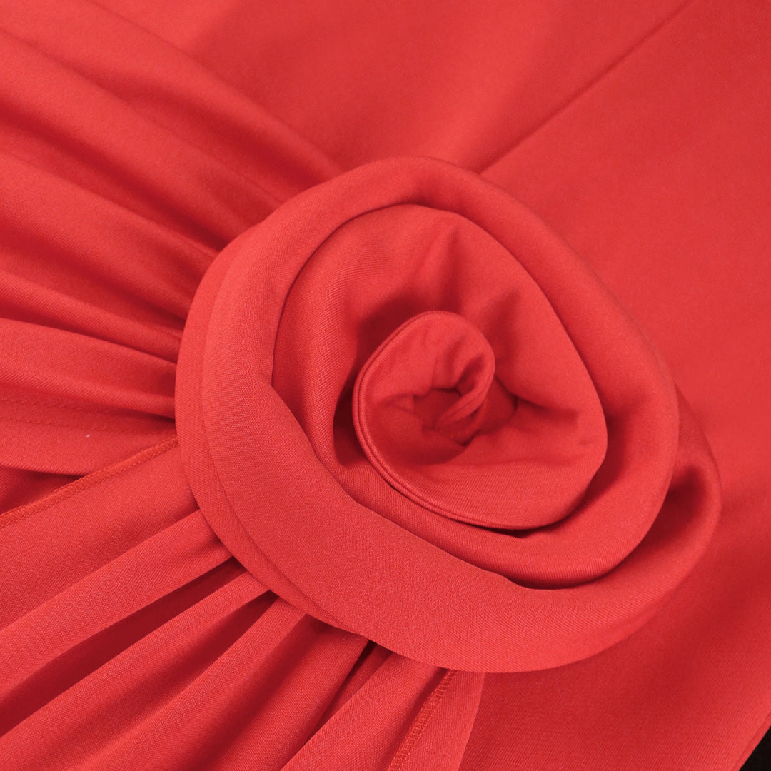 Dame figursyet kjole med asymmetrisk draperingsdetalje Skovae