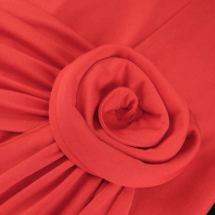 Dame figursyet kjole med asymmetrisk draperingsdetalje Skovae