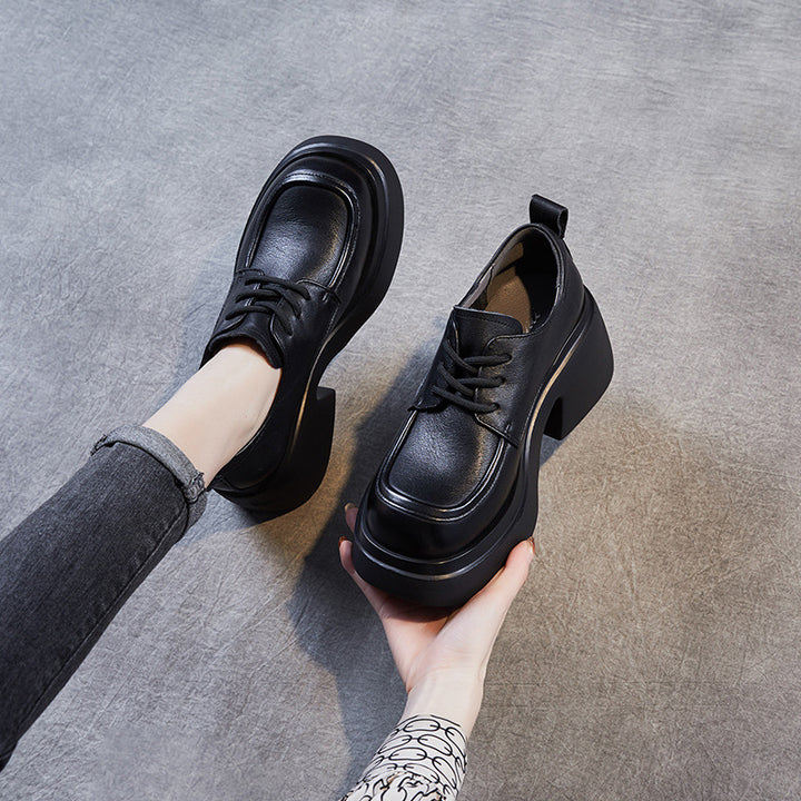 Femme Chunky Platform Oxfords med unikt design Stilla
