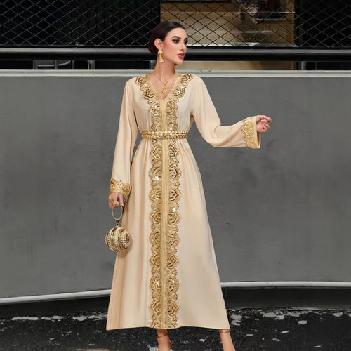 Dame Elegant Maxikjole med detaljeret broderi og glitrende bælte Stilla