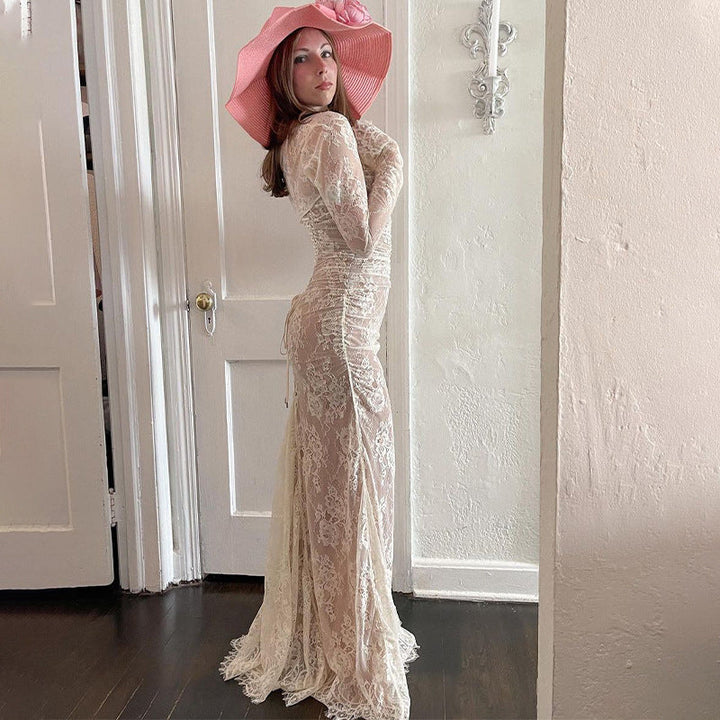 Stilla | Elegant Strapless Langærmet Blondekjole