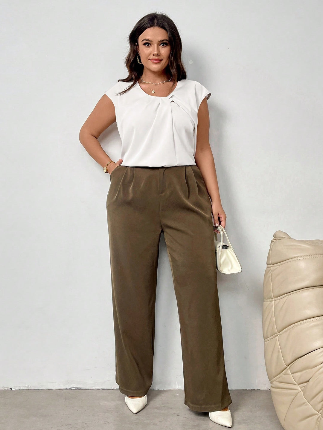 Dame elegant top med raffineret foldedesign Stilla