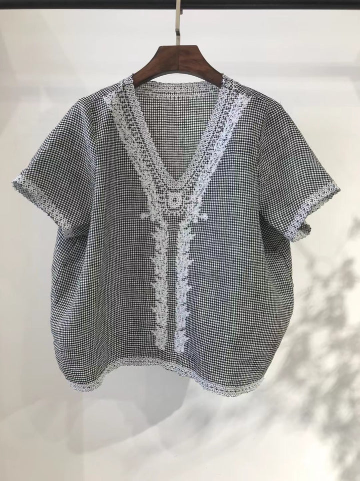 Femme Broderet V-Hals Bomuldsbluse Stilla