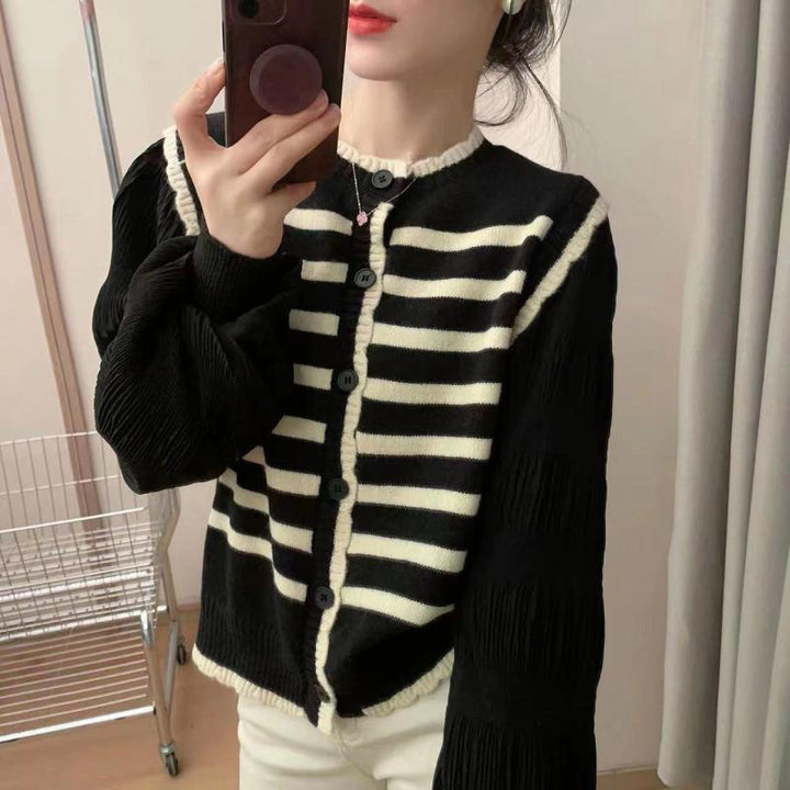 Femme Stribet Tekstureret Strik cardigan med Puffærmer Stilla
