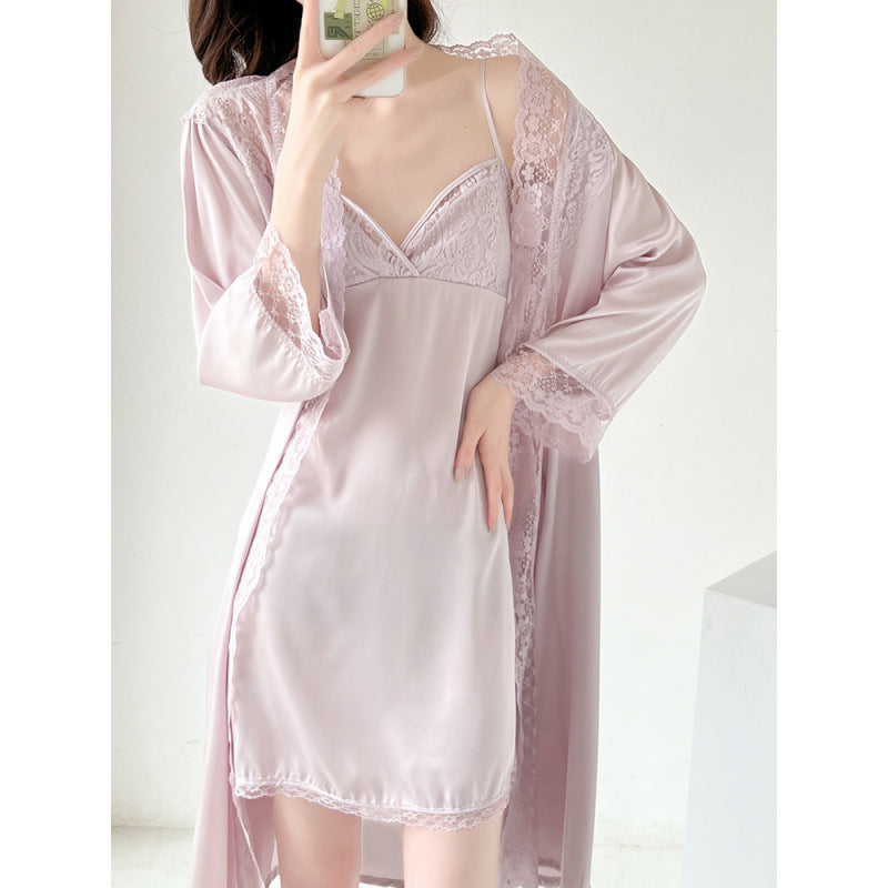 Dame Elegant Nattøj med Spidsedekoration og Kimono-Ærmer Stilla