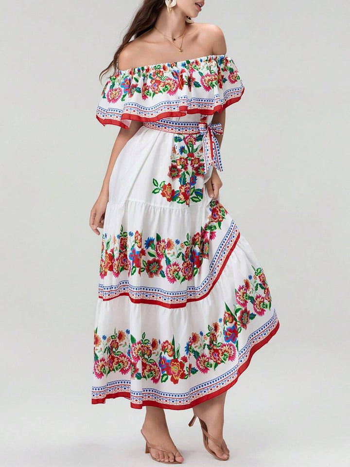 Dame Maxikjole med off-shoulder design og blomstrende applikationer Stilla