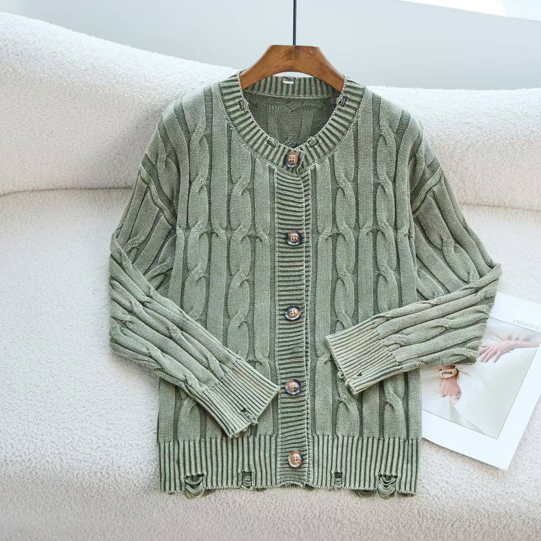 Kvinders cardigan med kabelmønster og knaplukning Stilla
