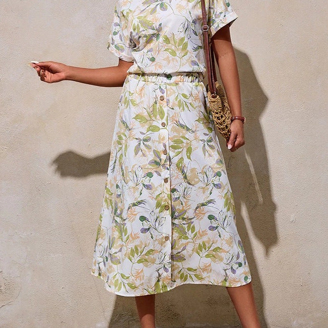 Dame Midi Kjole med floral print og praktisk knaplukning Stilla