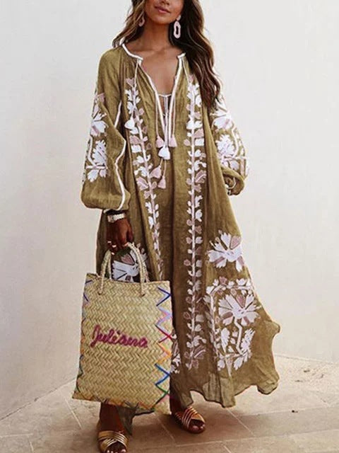 Dame Lang Kaftan med blomster broderi og luftige ærmer Stilla