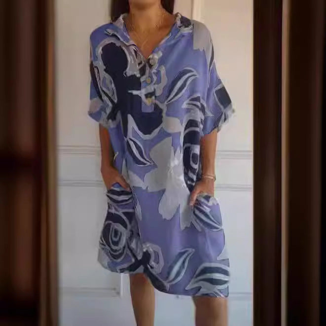 Dame sommerligt tunika-kjole med et moderne blomsterdesign Stilla