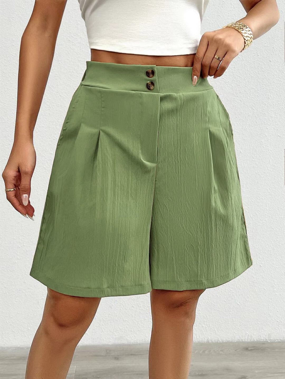 Damer casual shorts med høj talje og dekorative knapdetaljer Stilla