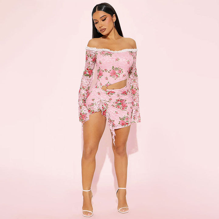 Dame Off-Shoulder Blusekjole med florale accenter og asymmetrisk design Skovae