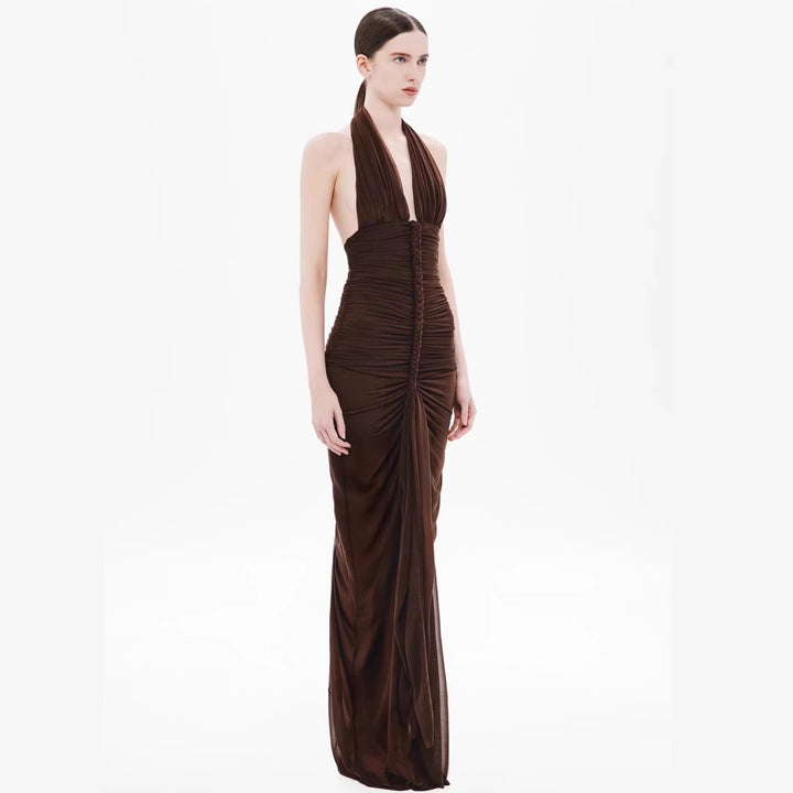 Dame elegant strapless aftenkjole med raffineret drapering og dyb udskæring Skovae