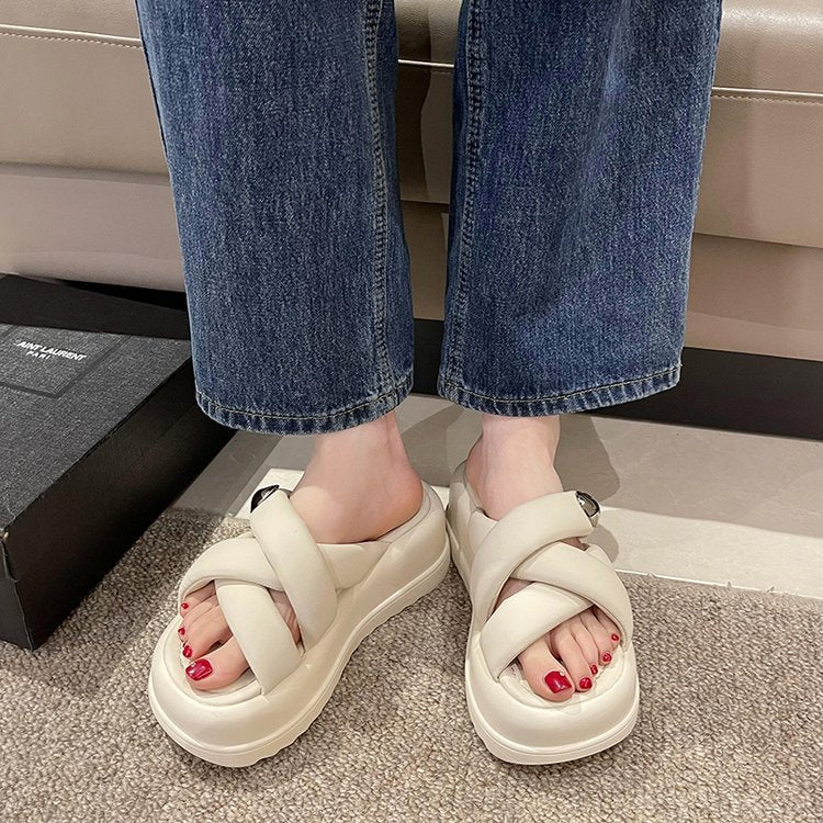 Dame Komfortable Plateau-Sandaler med justerbare remme og moderne design Stilla