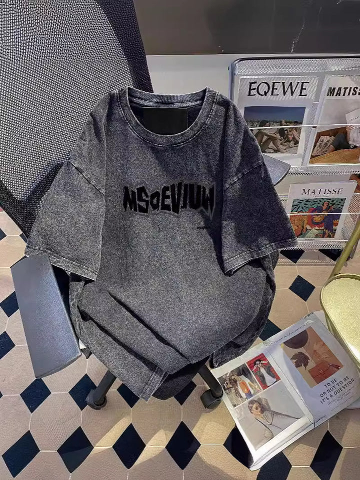 Dame Oversized T-Shirt i urban vintage-stil med iøjnefaldende grafikdesign Stilla