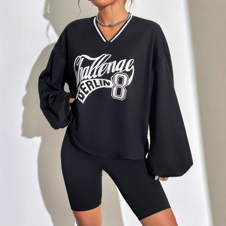 Kvinders afslappede oversized sweatshirt med V-hals og grafisk tryk Stilla