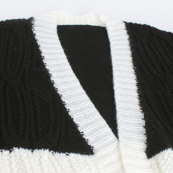 Dame afslappet strik cardigan med unikt blokdesign Stilla