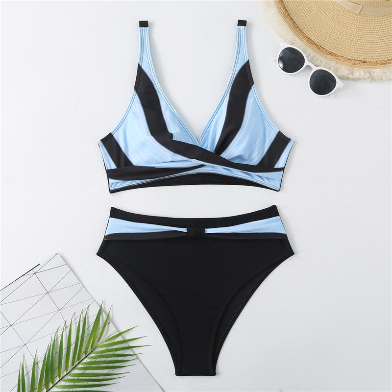 Dame triangel-bikini-sæt med moderne omslagsdesign og elastisk talje Stilla