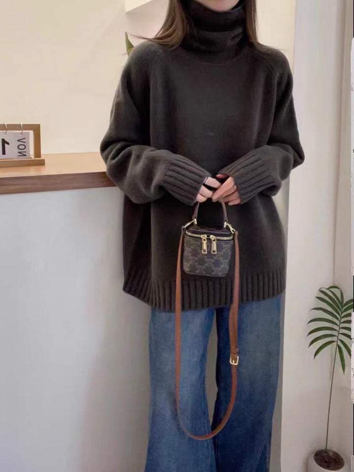 Femme Turtleneck Oversized Strikpullover Stilla