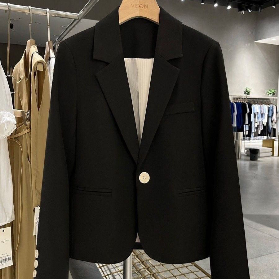Women's Elegant Blazer with Slim Fit Stilla