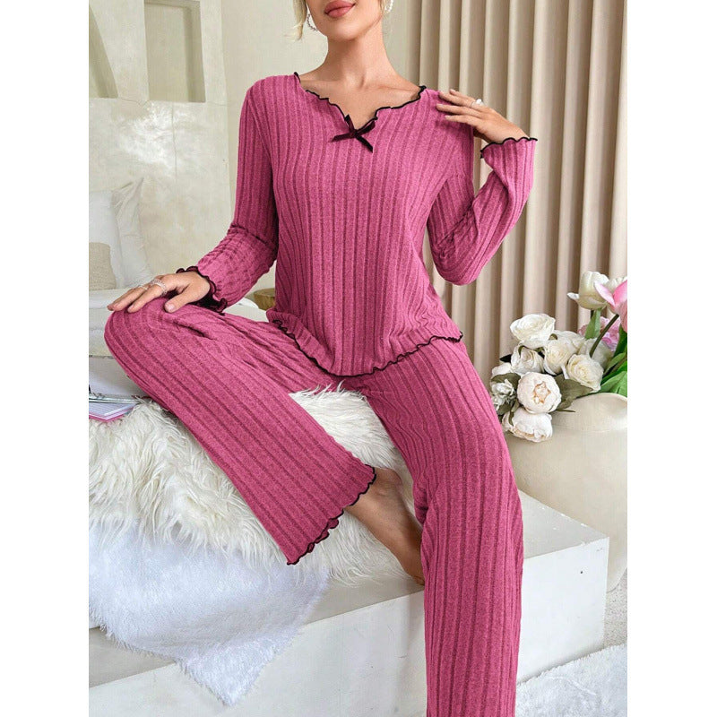 Femme Cozy Rippstrik Lounge Sæt med dekorativt trim Stilla